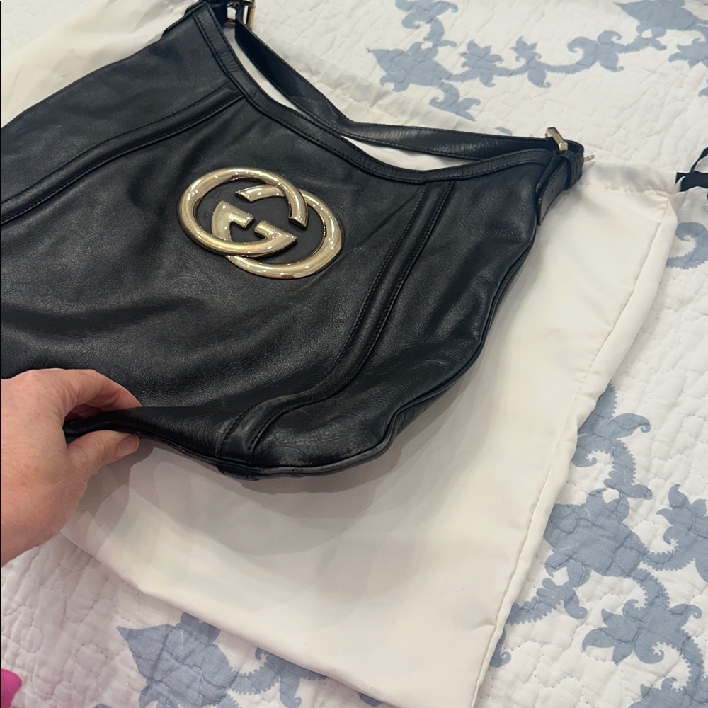 Authentic Gucci Leather bag. Good condition - Picture 10 of 11